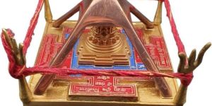 Panchadhatu Shree Vastu Chowki