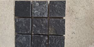 4x4 Inch Black Cobble Stones