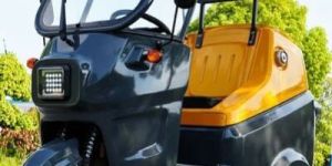 YT-S130 Battery Operated Road Sweeping Machine