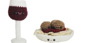 Crochet Stuffed Spaghetti Meatballs & Wine Toy Set
