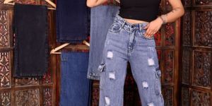 Women Ripped Jeans