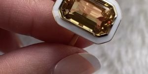 Ladies Smoky Enamel Ring