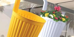 Plastic Railing Pot