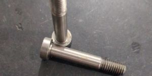 Roller Bolts