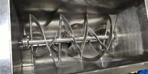 Ribbon Blender Machine