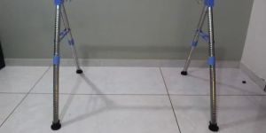 Round Folding Stainless Steel Baby Cradle