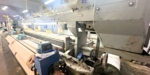 Rapier Weaving Machine