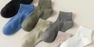 Ladies Plain Ankle Socks