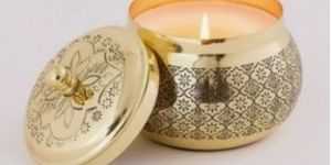 Round Iron Antique Candle Jar