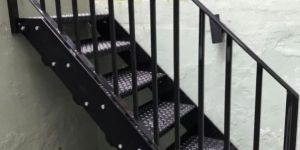 Mild Steel Step Ladder with Railings