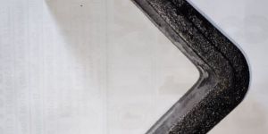 C I HANGER ROOF BRICKS CLAMP