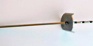 STAINLESS STEEL STUDS WITH SPEED WASHERS