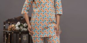 Ladies Stylish Printed Night Suit