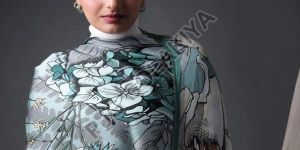 Green Stylish Floral Printed Viscose Scarf