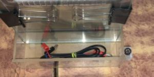 VERTICAL ELECTROPHORESIS APPARATUS