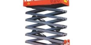 Self Propelled Scissor Lift