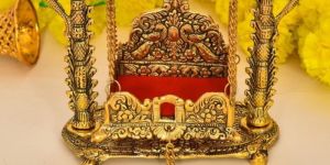 Gold Plated Jhula