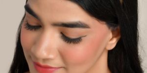 SH30-MM-HB-3532 Gold Plated Kundan Floral Hairband