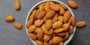 Almond Nuts