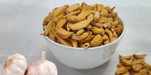 Dehydrated Garlic Flakes