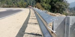 W Beam Metal Crash Barrier