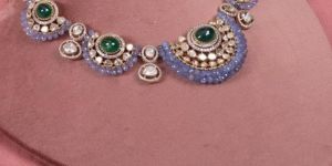Tiyyani Necklace Set