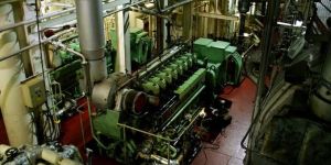 Marine Auxiliary Engine