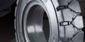 TVS-SUN-TWS Blackhawk Tyre