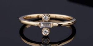 Single Baguette Ring