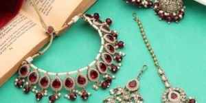 Tilak Pearl Splendor Mehandi plated Choker Necklace set..