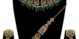 Timeless Squares Reverse AD Mehandi Plated Choker Necklaces Set