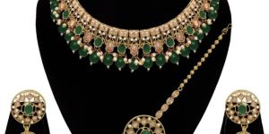 Traditional Adorned Beauty Choker Necklace Set