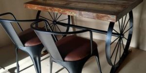 cafe tables & chairs