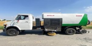 Maxsweep 300 Chassis Mounted Vacuum Sweeper