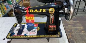 Raj Manual Sewing Machine
