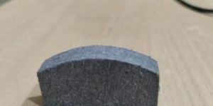 Resilient Friction Block