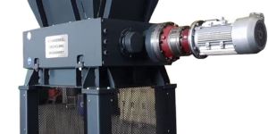 Twin Shaft Shredder Machine