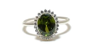 Sterling Silver Oval Shape Peridot Gemstone Ring