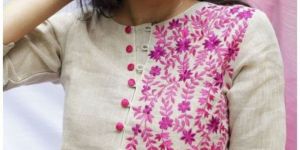 Ladies Designer Embroidery Kurti