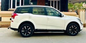 25 seater mini bus rentals