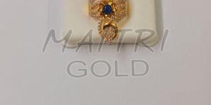 Ladies Stylish Pure Gold Ring