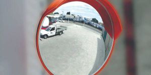 Convex Mirror