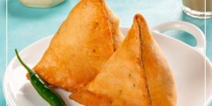 FROZEN PUNJABI ALOO SAMOSA