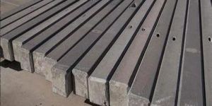 6 Feet Concrete Boundary Poles