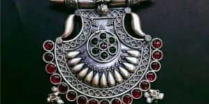 Ladies Designer Pendant