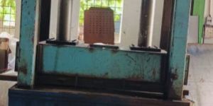 Hydraulic Power Press Scrap