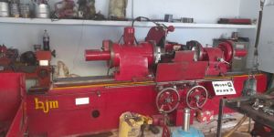 Crank Shaft Grinding Machine