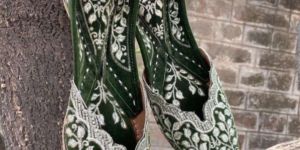Ladies Green Punjabi Jutti