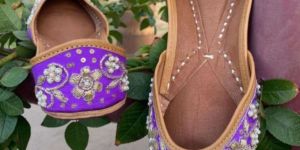 Ladies Purple Punjabi Jutti