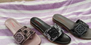 Ladies Flip Flop Slippers